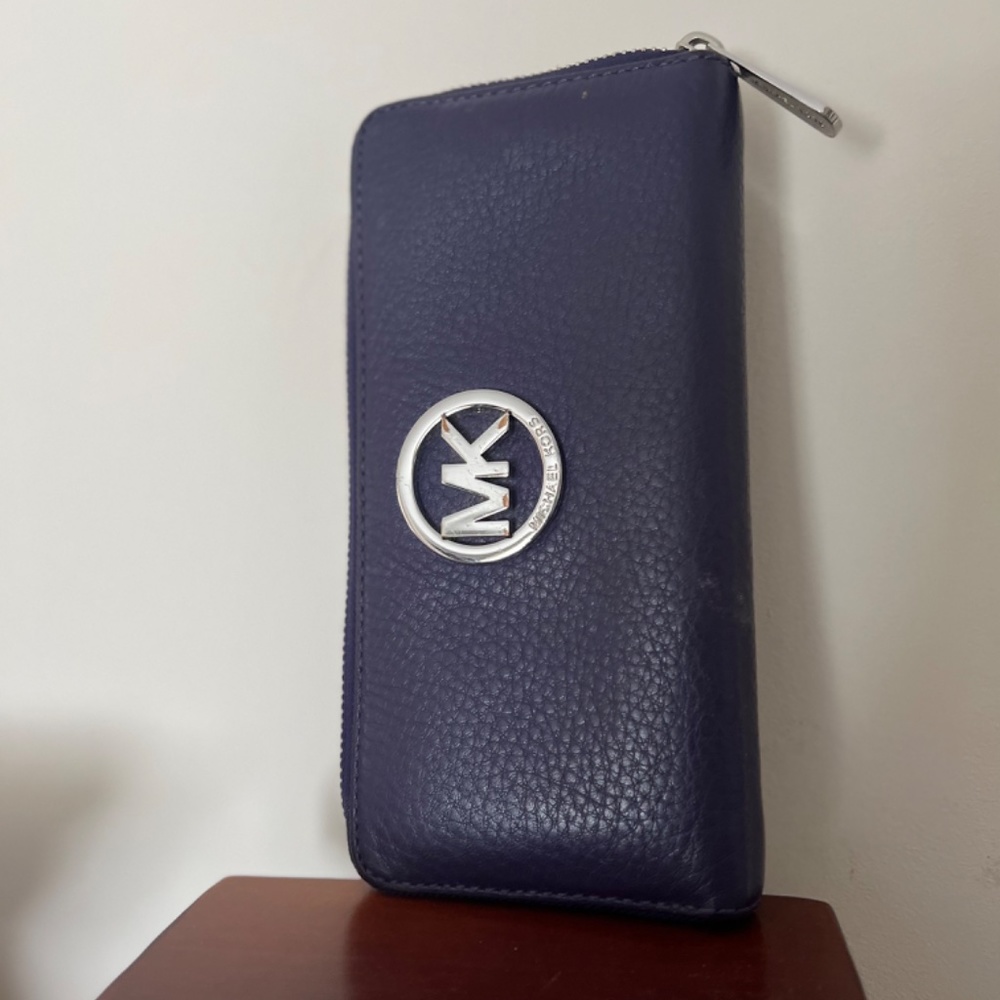 Wallet - Picture 2 of 6
